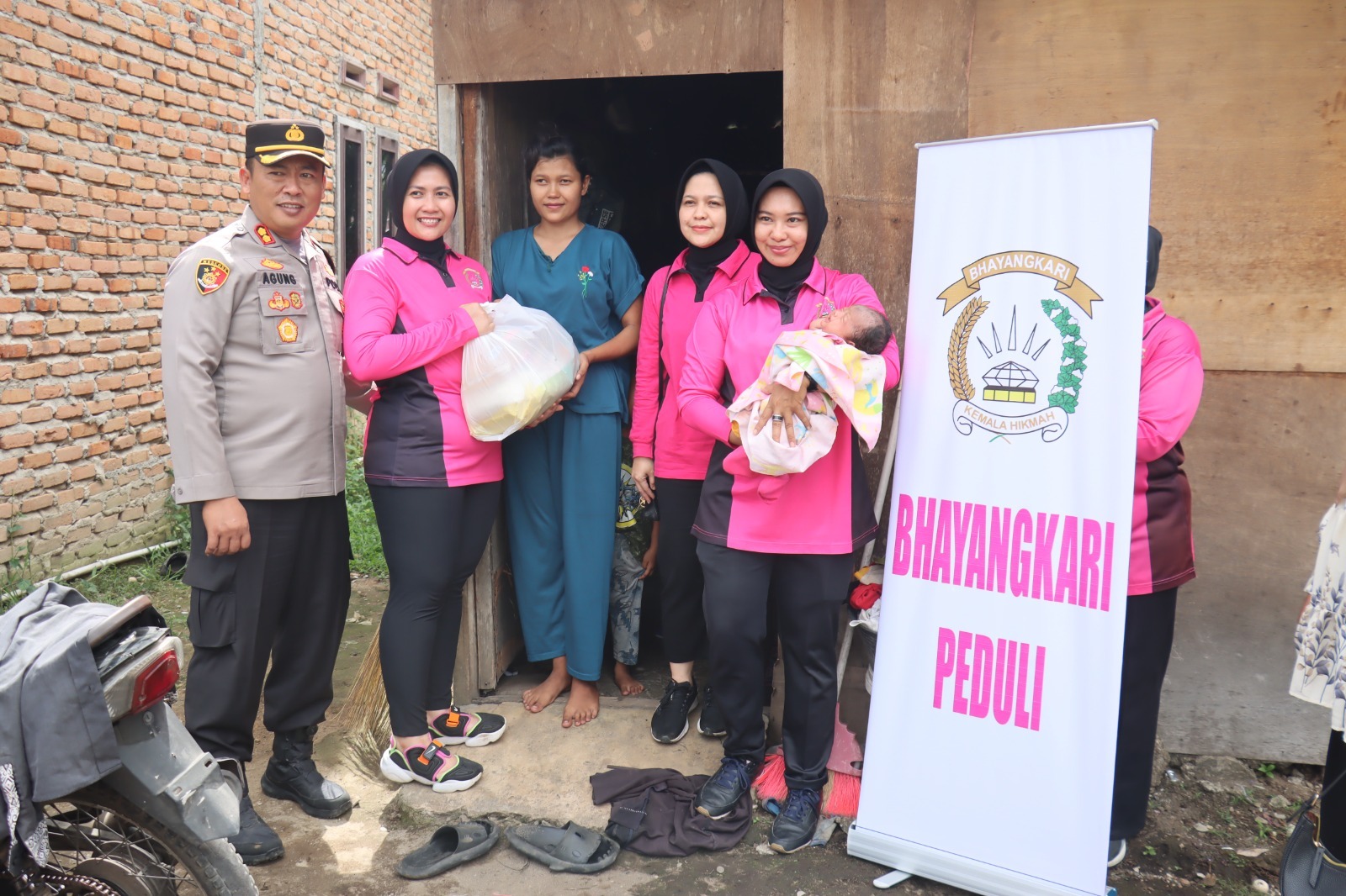 Bantuan Sosial (bansos)