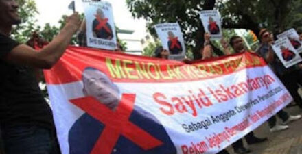 Ratusan Orang Unjuk Rasa, Dewan Pers Diminta Batalkan Calon Kontroversial