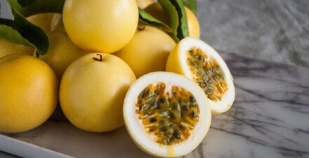 Selain enak buah markisa juga bagus untuk kesehatan.