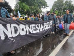 Mahasiswa Geruduk Jakarta, Tuntut Pemerintah Tanggapi 13 Poin Aspirasi