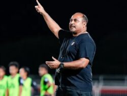 Imran Nahumarury, Satu-satunya Pelatih Lokal yang Bertahan di Liga 1 2024-2025