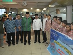 Gubernur Mahyeldi Lepas Keberangkatan 22 Pelajar SD Kontingen JSIT Sumbar ke Ajang Islamic Youth Fest