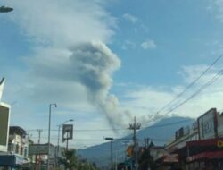 Gunung Marapi Kembali Erupsi, Dentuman Keras Terdengar