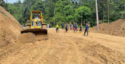 Jalan ke Negeri di Atas Awan Banten Sudah Bisa Dilalui Kendaraan