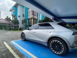 Pemerataan SPKLU di Jalur Mudik, Pemudik Mobil Listrik Dapat Layanan Pengisian Daya