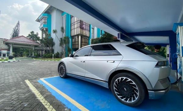 Pengguna Mobil Listrik Diprediksi Meningkat 500 Persen pada Mudik, 3.558 SPKLU Disebar