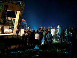 Tragedi di Ismailia, Minibus Dihantam Kereta, 8 Tewas