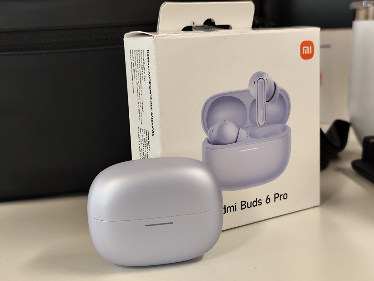 Redmi Buds 6 Pro.