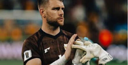 Maarten Paes dan Marselino Absen Lawan China