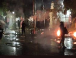 Demo Tolak UU TNI di Kediri Ricuh, 21 Mahasiswa Diamankan