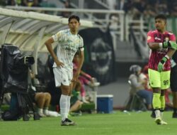 Ryan Kurnia Cetak Gol, tapi Persib Bandung Takluk di Kandang Persebaya