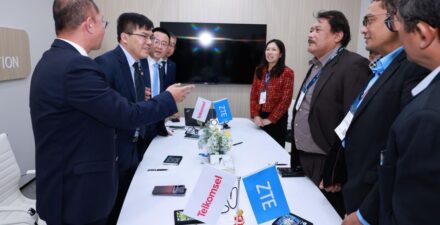 Telkomsel dan ZTE Perkuat Kolaborasi di MWC 2025 untuk Transformasi Digital Indonesia