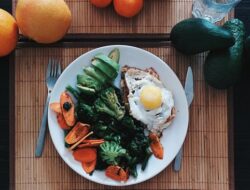 6 Makanan Terbaik untuk Sahur agar Tidak Mudah Lemas