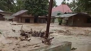Sungai Batang Beringin Meluap