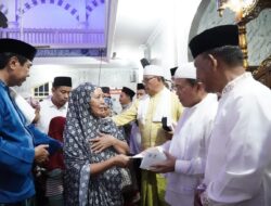 Gubernur Al Haris Santuni Anak Yatim dan Lansia