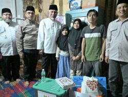 Subuh Mubarakah dan Bedah Rumah Warga di Solsel, Gubernur Mahyeldi : Jangan Tinggalkan Generasi yang Lemah Iman
