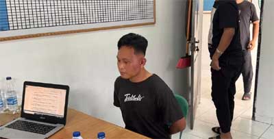 Peltu Lubis menyerahkan diri dalam kasus penembakan polisi di Lampung.