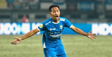 Beckham Putra membuktikan diri tampil bagus di Persib Bandung pada musim 2024-2025.