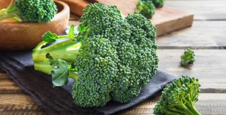 3 Sayuran Ampuh Jaga Ingatan Tajam di Usia Tua