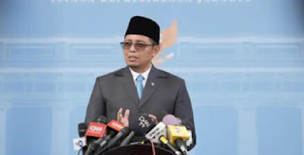 Hasan Nasbi mundur dari jabatannya sebagai Kepala Kantor Komunikasi Kepresidenan.
