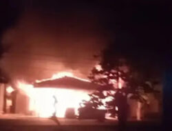 Kebakaran di Rao Selatan, Seorang Nenek Luka Serius