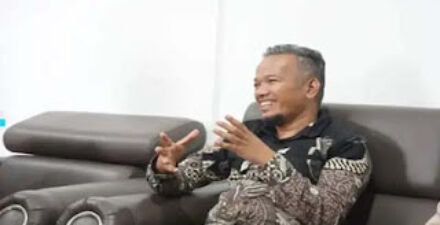 Ombudsman Sumbar Minta Sekolah Tak Gelar Perpisahan yang Membebani Orangtua