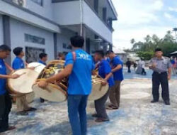 Lebaran di Lapas Lubuk Basung, Warga Binaan Sambut Keluarga dengan Tambua Tansa