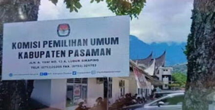 Kantor KPU Pasaman.