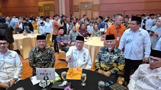 Osman Sapta Odang bersama Gubernnur Sumbar Mahyeldi Ansharullah.