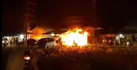 Kebakaran Landa Bangunan