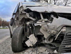 Kecelakaan Beruntun di Tanjung Priok, Mobil Listrik Tabrak Pejalan Kaki dan 21 Motor