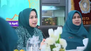 Dian Puspita Pimpin Raker TP-PKK Kota Padang 2025