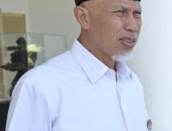 Gubernur Mahyeldi Berharap Lion Air Agar Dapat Mengoptimalkan Pelayanan Bagi Jemaah Selama penerbangan