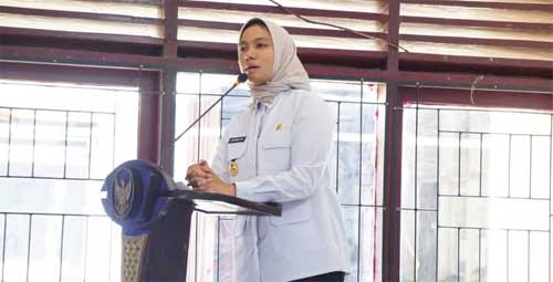 Bupati Dharmasraya, Annisa Suci Ramadhani, S.H., LL.M., meresmikan workshop pelatihan keterampilan kerja yang diselenggarakan Dinas Tenaga Kerja dan Transmigrasi, Rabu 23 April 2025.