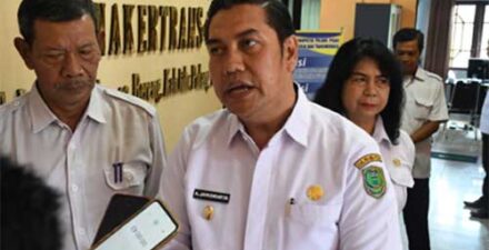 Usai Lebaran, Wabup Ahmad Jayadikarta Tinjau Layanan Disnakertrans Pulang Pisau