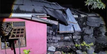 Tangis Pilu di Indarung, Truk CPO Hantam Rumah 2 Nyawa Balita Melayang