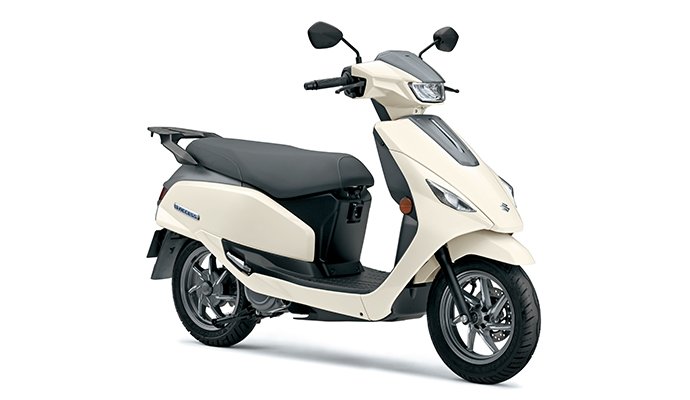Suzuki Mulai Produksi Motor Listrik, Jarak Tempuh Hampir 100 Km.