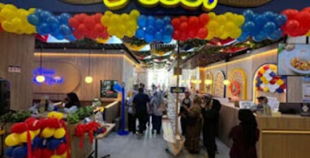 D’COST, resmi membuka cabang terbarunya di Kota Padang.