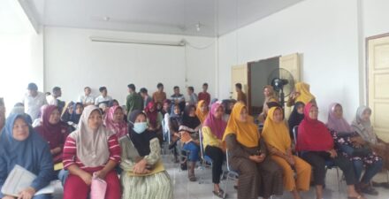 BAZNAS Muba Salurkan Bantuan Modal Usaha Bagi Para Pedagang Kecil