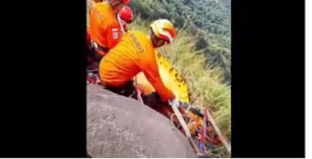 Evakuasi Dramatis Remaja Jatuh di Gunung Saeng Berlangsung Tiga Hari