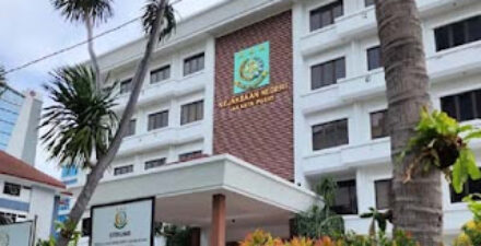 Kejari Jakpus menetapkan lima tersangka kasus korupsi PDNS.