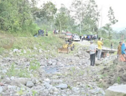 Menteri PU Tinjau Lokasi Pembangunan Sabo Dam di Tanah Datar