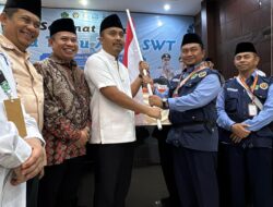 Wagub Sumbar Vasko Ruseimy Lepas Kloter Pertama Jemaah Haji: “Jaga Nama Baik Indonesia, Doakan Kampung Halaman