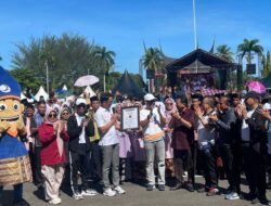 Gubernur Mahyeldi Berhasil Raih Penghargaan MURI