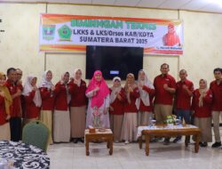 Dari Bimtek Bagi Pengurus LKKS Payakumbuh, Harneli Mahyeldi : LKKS Lembaga Non-Pemerinta Berperan Penting Untuk Kesejahteraan Sosial