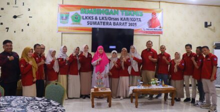 Dari Bimtek Bagi Pengurus LKKS Payakumbuh, Harneli Mahyeldi : LKKS Lembaga Non-Pemerinta Berperan Penting Untuk Kesejahteraan Sosial