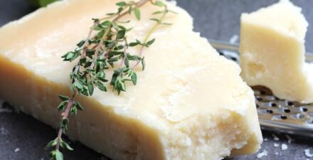 Benarkah Keju Kaya Kalsium? Ini Faktanya