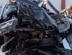 Ulama NU KH Taufik Hasyim Wafat Bersama Istri dalam Kecelakaan