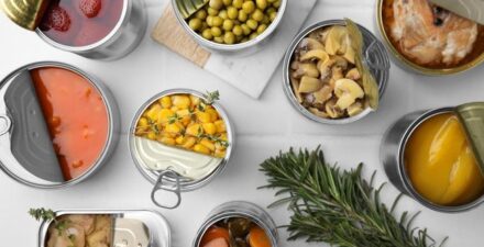 Makanan yang mendekati tanggal kedaluwarsa mendadak populer di Korea Selatan.