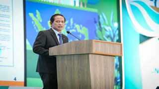 Menteri LH Hanif Faisol Nurofiq memberikan arahan.